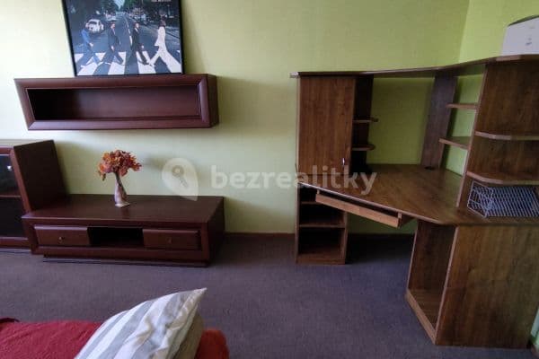 Prenájom bytu 3-izbový 74 m², Šakvice, Jihomoravský kraj