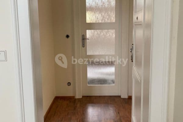 Prenájom bytu 1-izbový 30 m², Na Perštýně, Liberec Prenájom bytu 1-izbový 30 m², Na Perštýně, Liberec