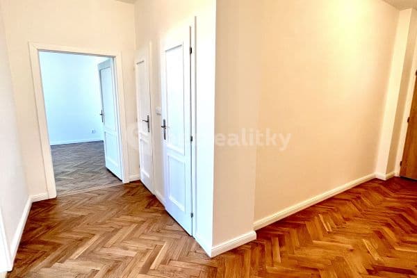 Prenájom bytu 3-izbový 86 m², Praha, Praha