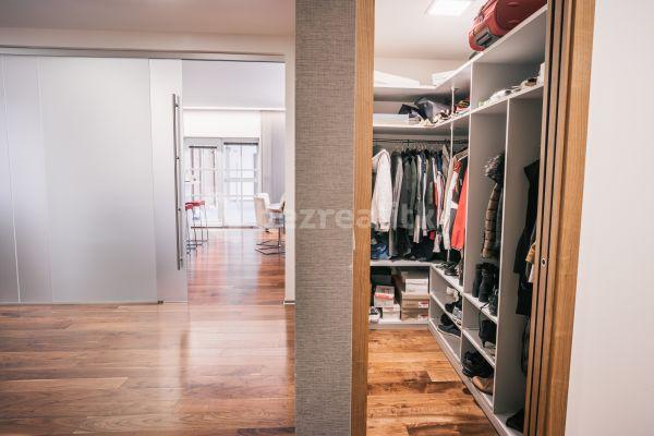 Predaj bytu 6-izbový 420 m², Růžová, Valtice