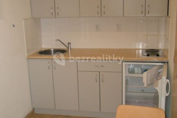 Prenájom bytu 2-izbový 30 m², Havlíčkova, Jihlava, Kraj Vysočina Prenájom bytu 2-izbový 30 m², Havlíčkova, Jihlava, Kraj Vysočina