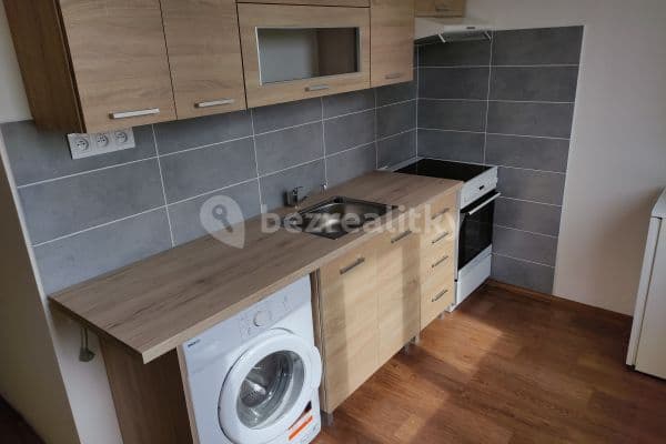 Prenájom bytu 2-izbový 55 m², Vítězslava Nezvala, Prenájom bytu 2-izbový 55 m², Vítězslava Nezvala,