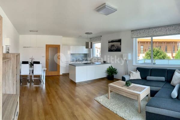 Prenájom bytu 3-izbový 81 m², Mrkosova, Praha 5 Prenájom bytu 3-izbový 81 m², Mrkosova, Praha 5