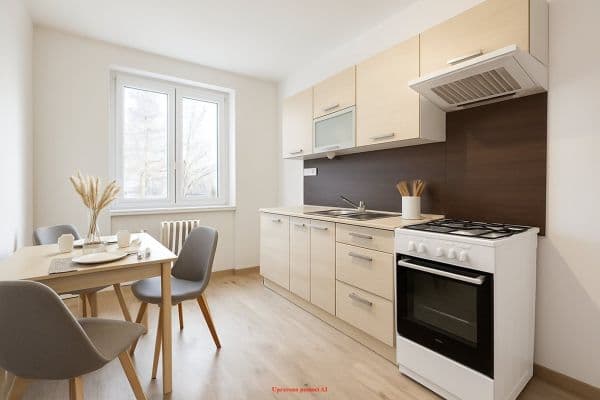 Prenájom bytu 4-izbový 85 m², Obránců míru, Prenájom bytu 4-izbový 85 m², Obránců míru,