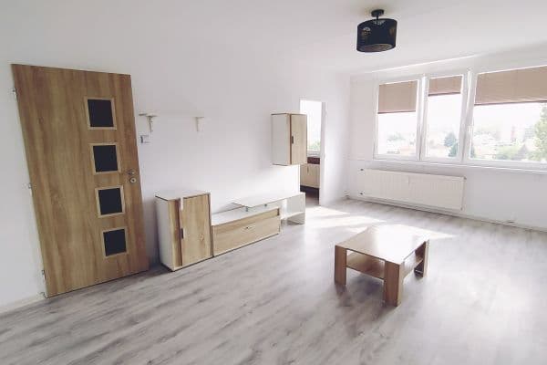 Prenájom bytu 1-izbový 34 m², Jana Opletala, Most, Ústecký kraj Prenájom bytu 1-izbový 34 m², Jana Opletala, Most, Ústecký kraj