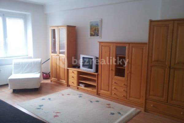 Prenájom bytu 1-izbový 39 m², Ružinov, Bratislavský kraj