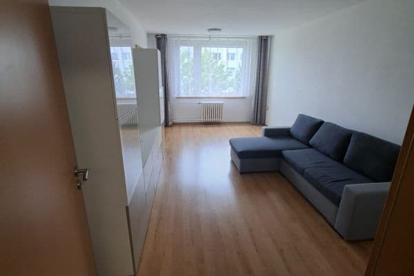 Prenájom bytu 3-izbový 71 m², Na Vyhaslém, Prenájom bytu 3-izbový 71 m², Na Vyhaslém,