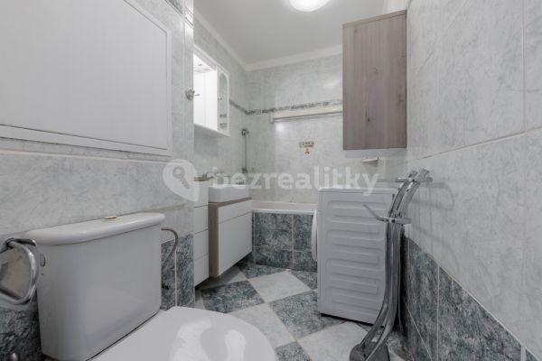 Predaj bytu 2-izbový 62 m², Maďarská, Karlovy Vary
