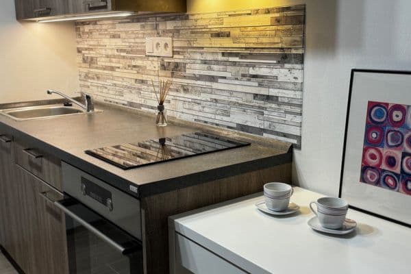 Prenájom bytu 1-izbový 40 m², Do Zahrádek Ⅰ, Praha Prenájom bytu 1-izbový 40 m², Do Zahrádek Ⅰ, Praha