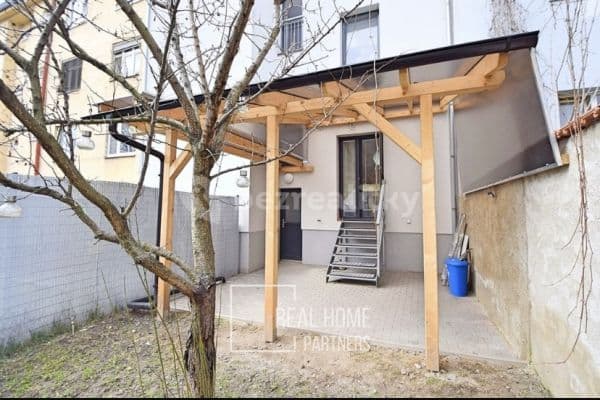 Prenájom bytu 2-izbový 31 m², Kuldova, Brno Prenájom bytu 2-izbový 31 m², Kuldova, Brno