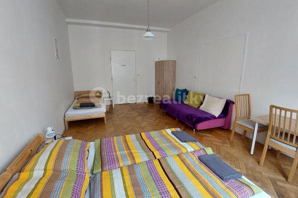 Prenájom bytu 4-izbový 150 m², Jungmannova, Praha, Praha