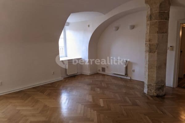 Prenájom bytu 2-izbový 67 m², Loretánské náměstí, Praha, Praha