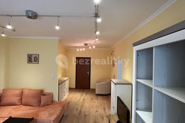 Prenájom bytu 3-izbový 76 m², Jamnického, Karlova Ves, Bratislavský kraj