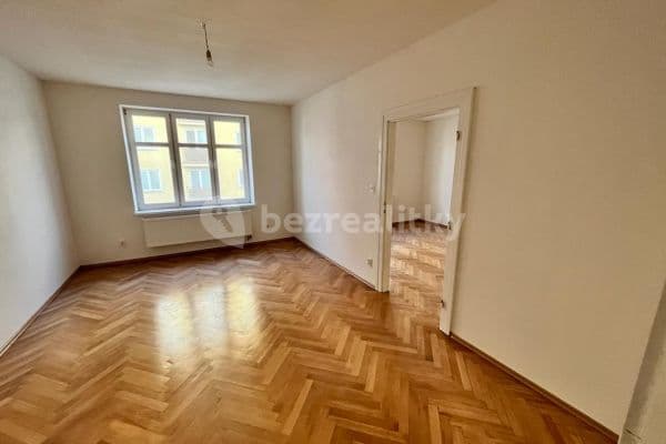 Prenájom bytu 3-izbový 74 m², Zborovská, Ostrava, Moravskoslezský kraj