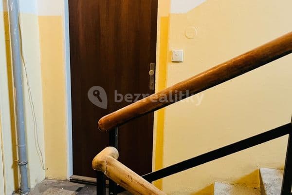 Prenájom bytu 1-izbový 45 m², 28. října, Ostrava Prenájom bytu 1-izbový 45 m², 28. října, Ostrava