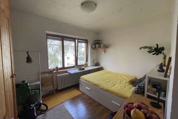 Prenájom bytu Garsoniéra 19 m², Počátecká, Praha Prenájom bytu Garsoniéra 19 m², Počátecká, Praha
