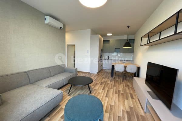 Prenájom bytu 2-izbový 52 m², Tomášikova, Ružinov, Bratislavský kraj Prenájom bytu 2-izbový 52 m², Tomášikova, Ružinov, Bratislavský kraj
