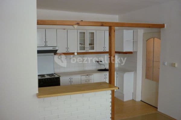 Prenájom bytu 3-izbový 70 m², Mírové náměstí, Dobříš Prenájom bytu 3-izbový 70 m², Mírové náměstí, Dobříš