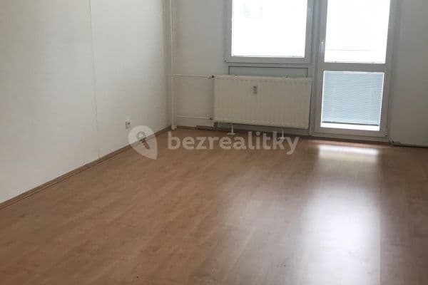 Prenájom bytu 3-izbový 63 m², Družstevní, Hlinsko Prenájom bytu 3-izbový 63 m², Družstevní, Hlinsko