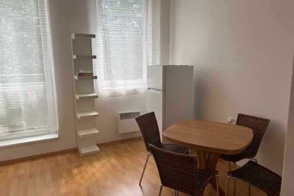 Prenájom bytu 2-izbový 36 m², Poznaňská, Sázava, Středočeský kraj Prenájom bytu 2-izbový 36 m², Poznaňská, Sázava, Středočeský kraj