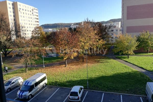Prenájom bytu 2-izbový 62 m², Na Náhonu, Beroun Prenájom bytu 2-izbový 62 m², Na Náhonu, Beroun