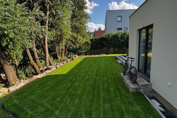 Prenájom bytu 1-izbový 23 m², Na Rokytce, Říčany Prenájom bytu 1-izbový 23 m², Na Rokytce, Říčany