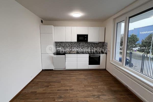 Prenájom bytu 2-izbový 51 m², Svatošových, Praha Prenájom bytu 2-izbový 51 m², Svatošových, Praha