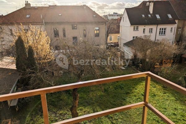 Prenájom bytu 4-izbový 138 m², Běchovická, Praha Prenájom bytu 4-izbový 138 m², Běchovická, Praha