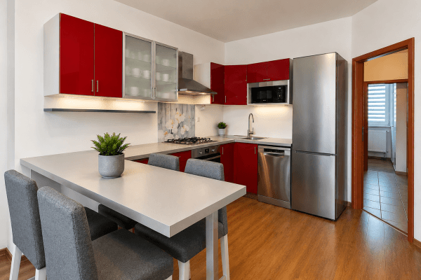 Prenájom bytu 3-izbový 57 m², Vrchlického, Kladno Prenájom bytu 3-izbový 57 m², Vrchlického, Kladno