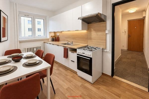 Prenájom bytu 2-izbový 55 m², Tatranská, Karviná, Moravskoslezský kraj Prenájom bytu 2-izbový 55 m², Tatranská, Karviná, Moravskoslezský kraj