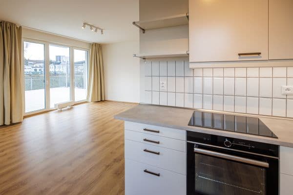 Prenájom bytu 2-izbový 65 m², Praha Prenájom bytu 2-izbový 65 m², Praha