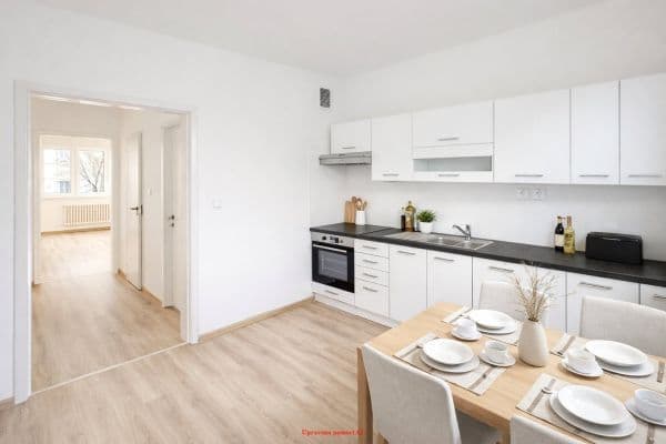 Prenájom bytu 3-izbový 72 m², tř. Osvobození, Karviná, Moravskoslezský kraj Prenájom bytu 3-izbový 72 m², tř. Osvobození, Karviná, Moravskoslezský kraj