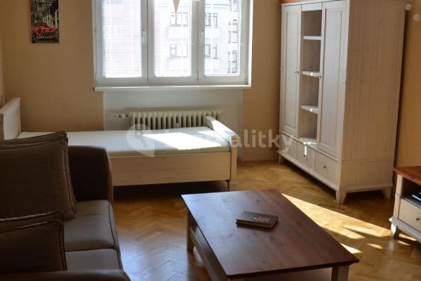Prenájom bytu 2-izbový 53 m², 5. května, Hlavní město Praha Prenájom bytu 2-izbový 53 m², 5. května, Hlavní město Praha