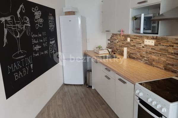 Prenájom bytu 2-izbový 41 m², Högerova, Praha Prenájom bytu 2-izbový 41 m², Högerova, Praha