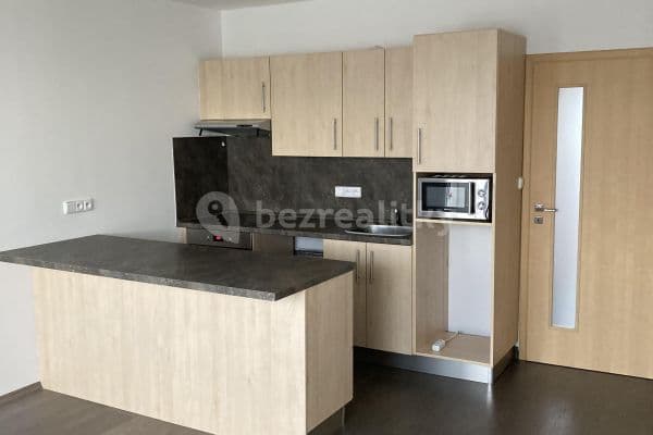 Prenájom bytu 2-izbový 46 m², Gabinova, Praha Prenájom bytu 2-izbový 46 m², Gabinova, Praha