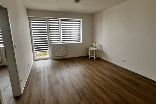 Prenájom bytu 2-izbový 42 m², Kutná Hora Prenájom bytu 2-izbový 42 m², Kutná Hora
