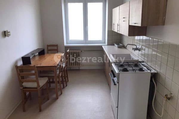 Prenájom bytu 2-izbový 52 m², Špálova, Olomouc Prenájom bytu 2-izbový 52 m², Špálova, Olomouc