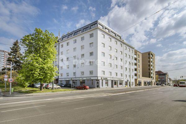 Predaj bytu 1-izbový 38 m², U Plynárny, Hlavní město Praha