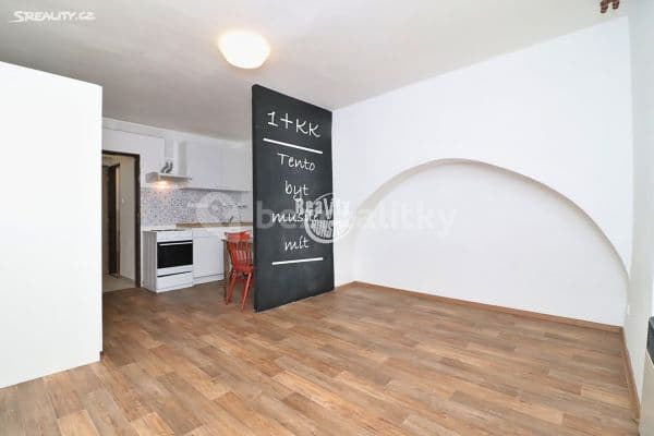 Prenájom bytu 1-izbový 30 m², Joštova, Jihlava, Kraj Vysočina Prenájom bytu 1-izbový 30 m², Joštova, Jihlava, Kraj Vysočina