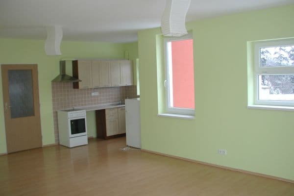 Prenájom bytu 2-izbový 60 m², Za Mlýnem, Praha Prenájom bytu 2-izbový 60 m², Za Mlýnem, Praha
