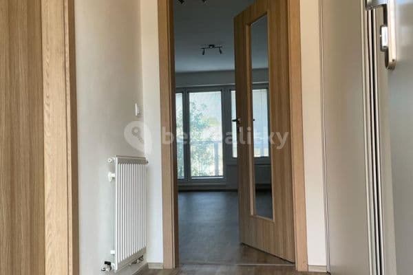 Prenájom bytu 1-izbový 35 m², Jana Hrubého, Pardubice Prenájom bytu 1-izbový 35 m², Jana Hrubého, Pardubice