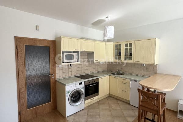 Prenájom bytu 1-izbový 33 m², Velenovského, Praha Prenájom bytu 1-izbový 33 m², Velenovského, Praha