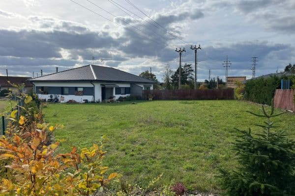 Prenájom domu 958 m², pozemok 958 m², Malá Hraštice Prenájom domu 958 m², pozemok 958 m², Malá Hraštice