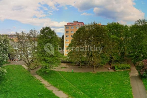 Prenájom bytu 3-izbový 72 m², Budovatelů, Karlovy Vary, Karlovarský kraj