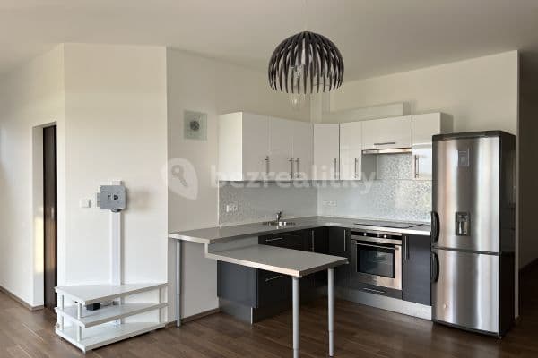 Prenájom bytu 2-izbový 52 m², Polní, Mírovice Prenájom bytu 2-izbový 52 m², Polní, Mírovice