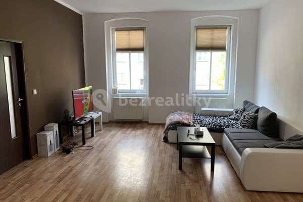 Prenájom bytu 4-izbový 125 m², Sokolovská, Karlovy Vary