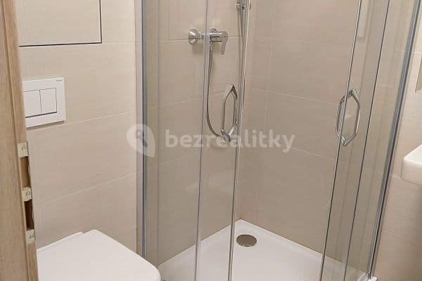 Prenájom bytu 1-izbový 32 m², Poříčí, Brno Prenájom bytu 1-izbový 32 m², Poříčí, Brno