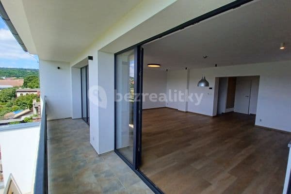 Prenájom bytu 3-izbový 85 m², Veverské Knínice Prenájom bytu 3-izbový 85 m², Veverské Knínice