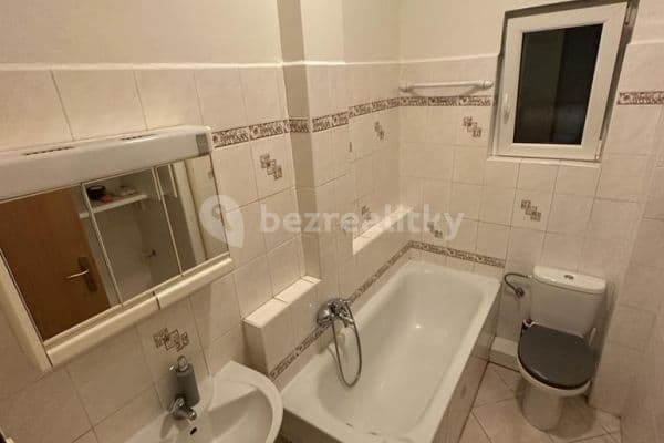 Prenájom bytu 1-izbový 38 m², Na Žertvách, Hlavní město Praha Prenájom bytu 1-izbový 38 m², Na Žertvách, Hlavní město Praha