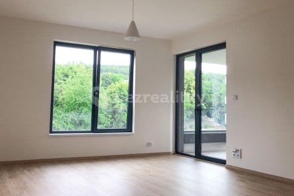 Prenájom bytu 2-izbový 57 m², U Sluncové, Praha Prenájom bytu 2-izbový 57 m², U Sluncové, Praha